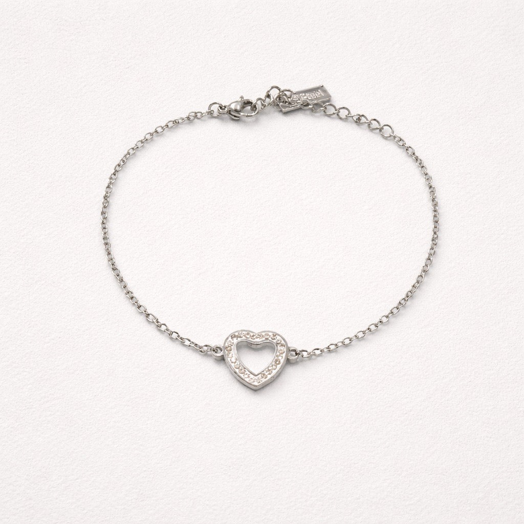 Bracciale in acciaio inox con cuore in strass