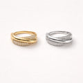 Anello in acciaio inox regolabile con incrocio strass